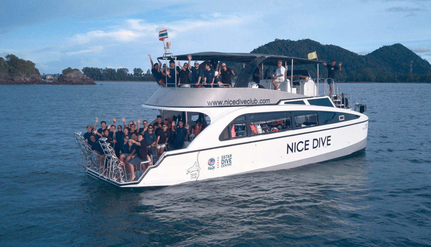 Nice Dive boat gallery 6