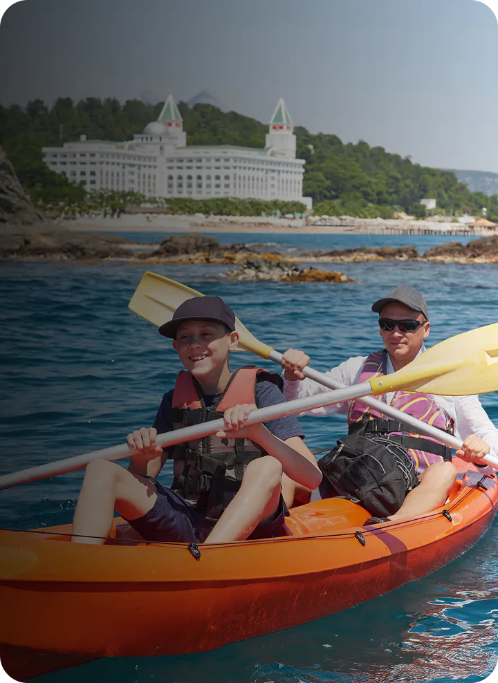 Local Thai cuisine and beachfront dining